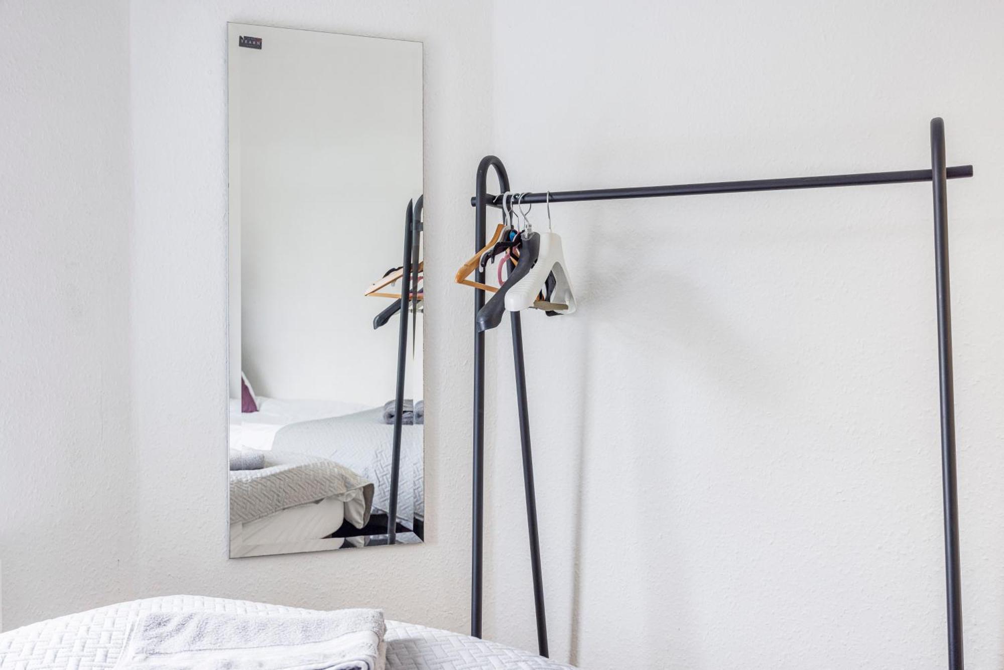 Charming & Sunny 2Br - City Centre Nr The Beach & High St By Everhome Ltd เซาเทนด์ ออน ซี ภายนอก รูปภาพ