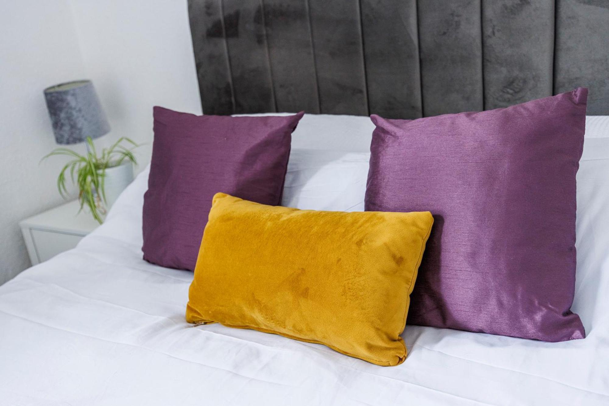 Charming & Sunny 2Br - City Centre Nr The Beach & High St By Everhome Ltd เซาเทนด์ ออน ซี ภายนอก รูปภาพ